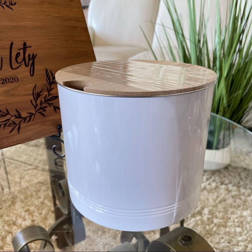 NWT New & Sealed White Metal Aluminum with Wood Lid Storage Container Canister